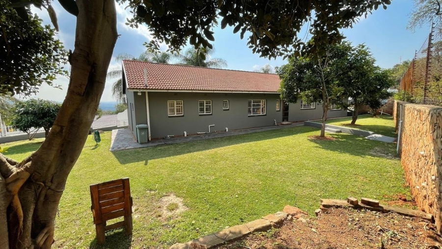 4 Bedroom Property for Sale in Safari Gardens North West